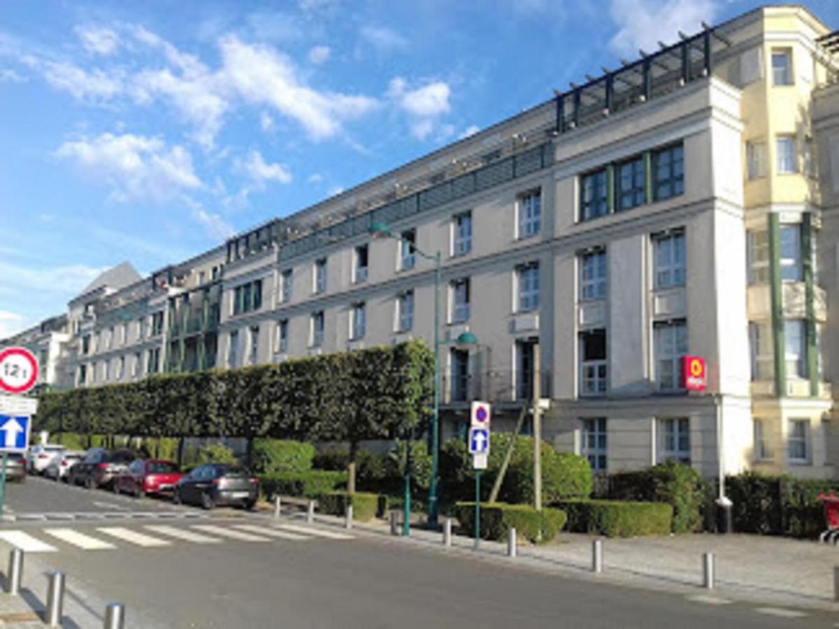Appartements 4 A 5 Personnes - Val D'Europe Proche Disneyland Serris Exterior photo
